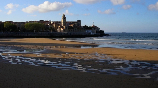 Playa de San Lorenzo | Gijón